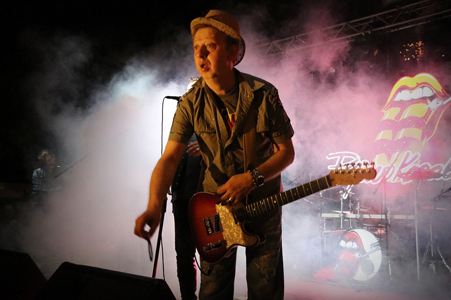 Dan Općine Vir proslavljen uz spektakularni koncert Prljavog Kazališta i vatromet Dan Općine Vir proslavljen uz spektakularni koncert Prljavog Kazališta i vatromet