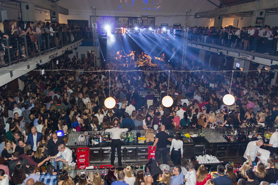 Veličanstvena Doris Dragović @ Arsenal Zadar Veličanstvena Doris Dragović @ Arsenal Zadar