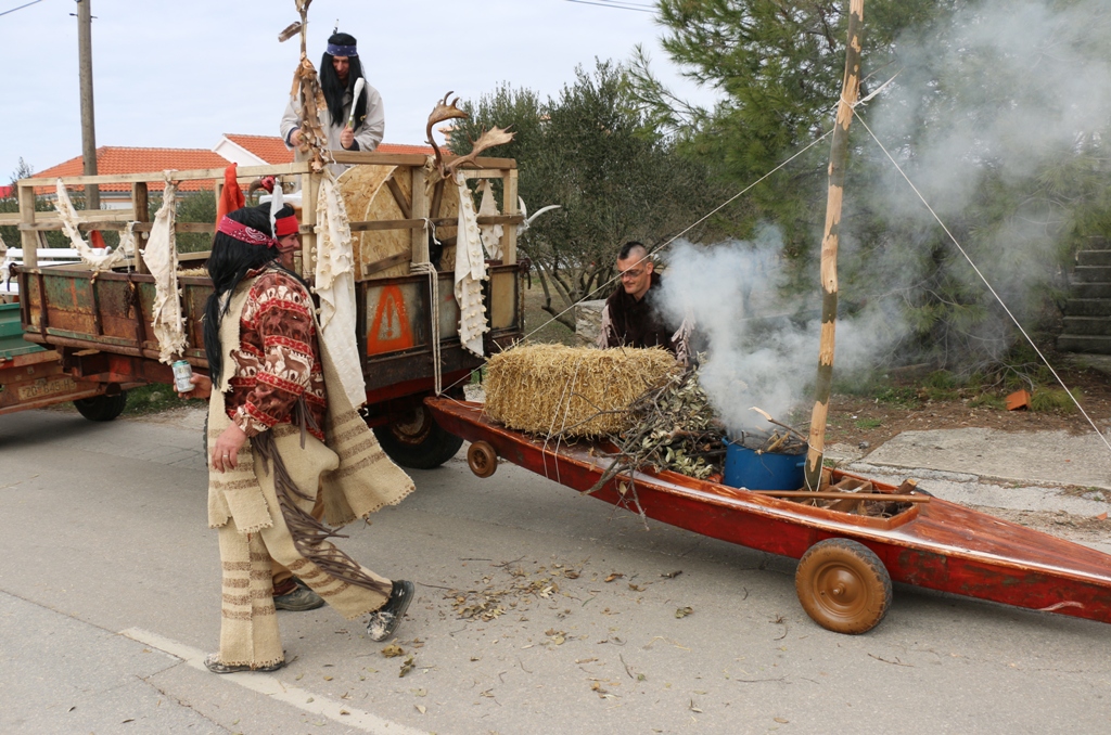 Virske maškare: Nedjelja u znaku zvijezdice Meri, Tota i Tempo Banda