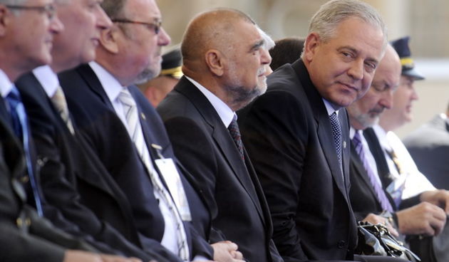 Zagreb, 250609.
Svecano postrojavanje Oruzanih snaga Republike Hrvatske na Trgu Bana Jelacica povodom praznika Dana drzavnosti, prisjecanje na 25. lipanj 1991. godine kad je Hrvatski sabor donio Ustavnu odluku o suverenosti i samostalnosti Republike Hrvat