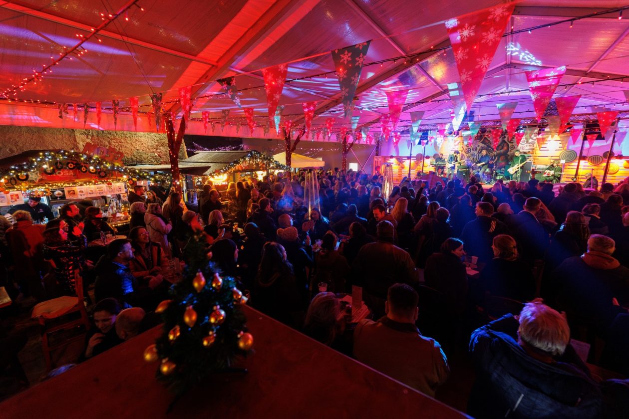 Jonathan @ Božićni gramofon Jonathan @ Božićni gramofon