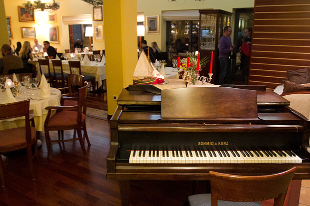 Image 875159 (auto) Image 875159 (auto)