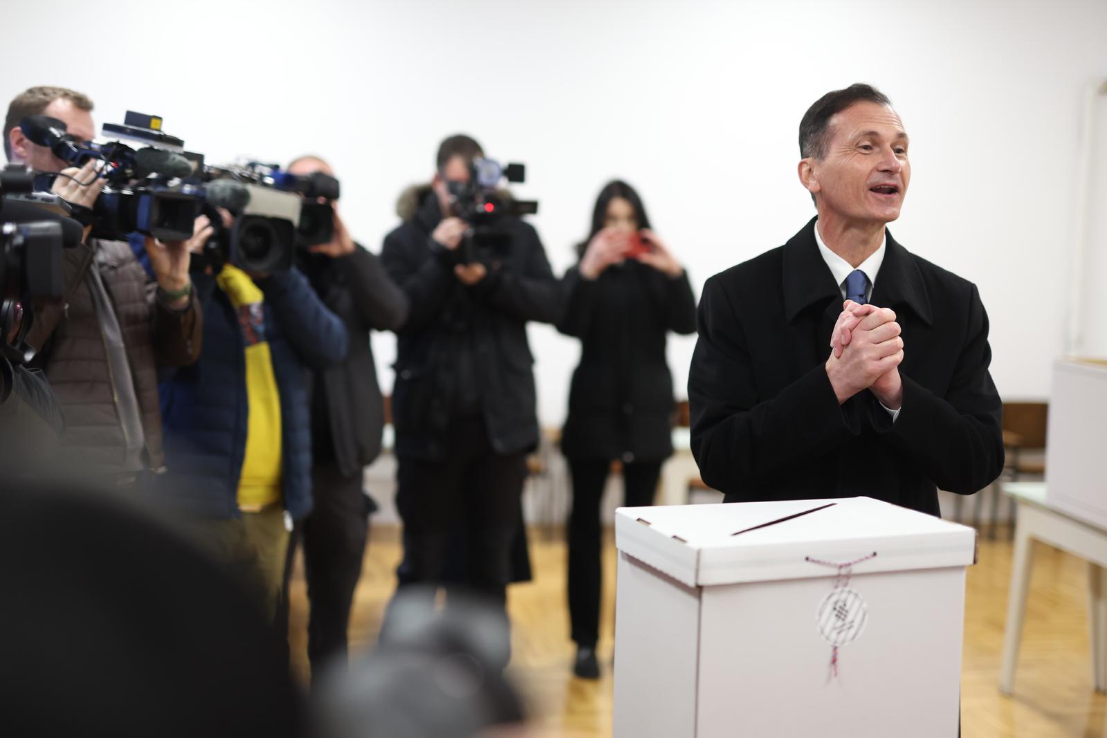 Dragan Primorac u drugom krugu glasovao na predsjedničkim izborima