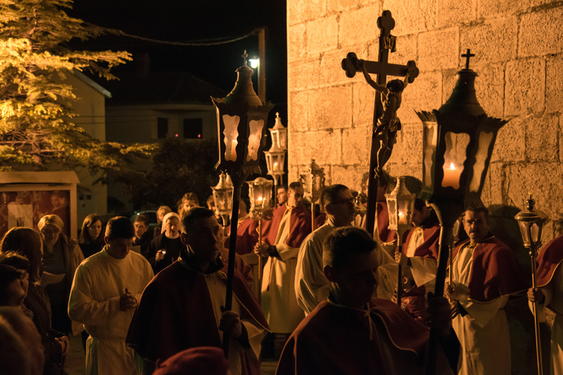Biograd: procesija na Veliki petak, foto- V. Pesic Biograd: procesija na Veliki petak, foto- V. Pesic