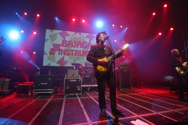 U velikoj dvorani Doma sportova, u organizaciji Udruge HUHIV povodom Svjetskog dana AIDS-a i ukazivanja na probleme AIDS-a i HIV-a, znanje, zastitu i zdravlje odrzan je 12. Pozitivan koncert. Koncert Bajaga i Instruktori. Photo: Borna Filic/PIXSELL
