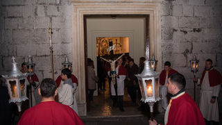 Biograd: procesija na Veliki petak, foto- V. Pesic Biograd: procesija na Veliki petak, foto- V. Pesic