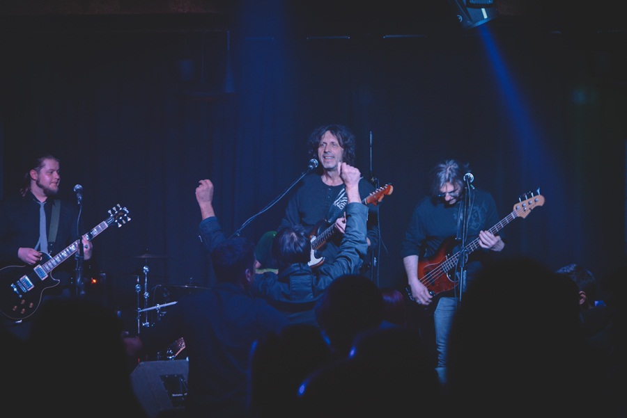 Jurica Pađen & Aerodrom u Maraschino baru; foto Iva Perinčić Jurica Pađen & Aerodrom u Maraschino baru; foto Iva Perinčić