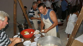 “Beeenkovac – janjetina & jaretina” jedinstven gastro događaj u Benkovcu “Beeenkovac – janjetina & jaretina” jedinstven gastro događaj u Benkovcu