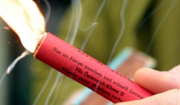 Petarda (Foto: zurnal24.si)