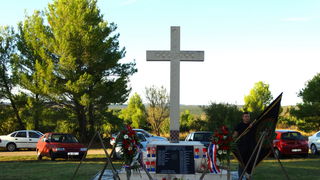 Vukšić: Položeni vijenci za žrtve Domovinskog rata