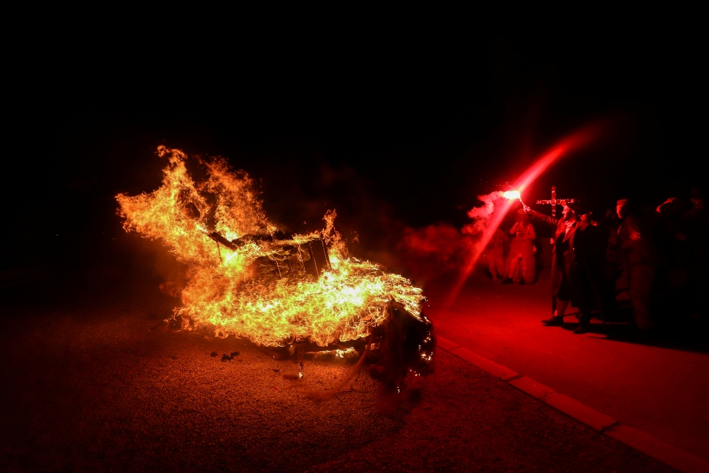 Sinoć su paljenjem Karnevala okončane tradicijske virske maškare