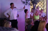 Večer evergreena u atriju palače Cedulin