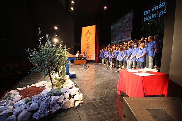 Svečana akademija u spomen na Susret hrvatske katoličke mladeži u Zadru