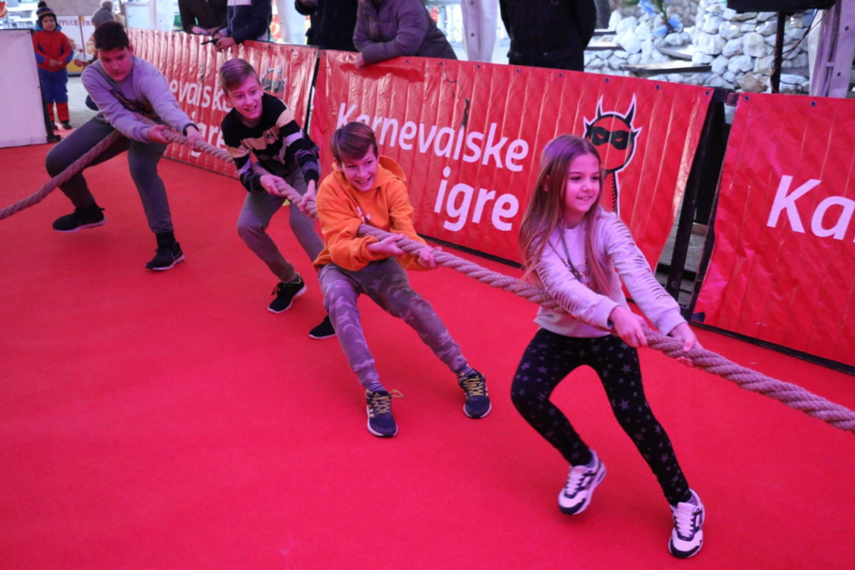 Karnevalske igre: Slovenski “lopovi” odnijeli pregršt zlata s Vira