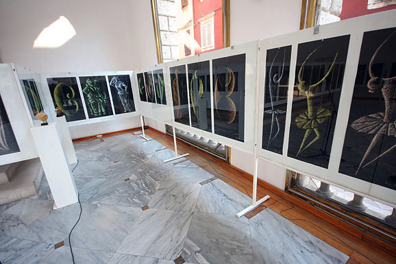 Izložba crteža i skulptura Zvonka Govorčina, foto: S. Čuka Izložba crteža i skulptura Zvonka Govorčina, foto: S. Čuka