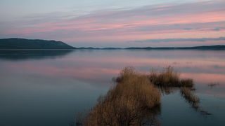 Prekrasan siječanjski suton na Vranskom jezeru. Foto: Vinko Pešić Prekrasan siječanjski suton na Vranskom jezeru. Foto: Vinko Pešić