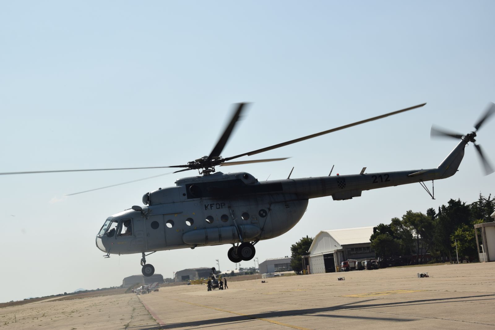Helikopter HRZ-a poletio sa srcem za transplantaciju u Zagreb
