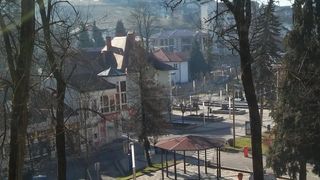 Prijepodne u Cazinu, Kostelski buk i posjet tvrđavi Ostrožac