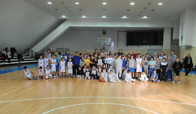 Zajednička fotografija svih sudionika