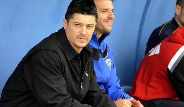 Sibenik, 160411. Stadion Subicevac Utakmica 25. kola 1.HNL izmedju NK Sibenik (narancasti) i NK Zadar (bijeli). Na slici: Dalibor Zebic, trener Zadra Foto: Niksa Stipanicev / CROPIX