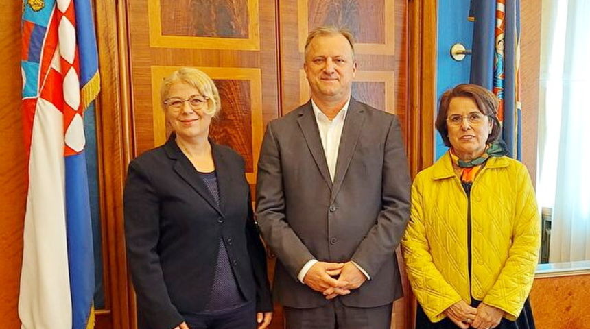 Gradonačelnik Dukić primio u nastupni posjet veleposlanicu BiH u RH Elmu Kovačević-Bajtal