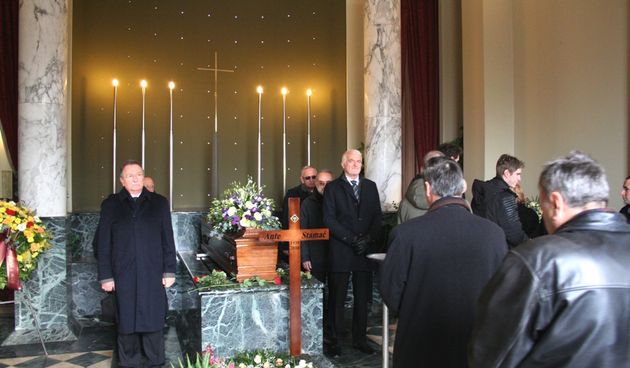 Na Mirogoju ispraćen akademik Ante Stamać