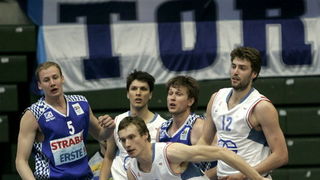 Zagreb, 050610.
KC Drazen Petrovic.
Trg Drazena Petrovica 3.
3. kosarkaska utakmica finala doigravanja izmedju Cibone i Zadra.
Na slici: detalj iz igre.
Foto: Goran Mehkek / CROPIX Zagreb, 050610.
KC Drazen Petrovic.
Trg Drazena Petrovica 3.
3. kosarkaska utakmica finala doigravanja izmedju Cibone i Zadra.
Na slici: detalj iz igre.
Foto: Goran Mehkek / CROPIX