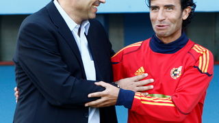 Varazdin, 121010.
Gradski stadion Varazdin.
Kvalifikacijska utakmica za EP U 21 u Danskoj 2011.
Hrvatska – Sapnjolska.
Na fotografiji: Drazen Ladic i Luis Milla.
Foto: Ronald Gorsic / CROPIX Varazdin, 121010.
Gradski stadion Varazdin.
Kvalifikacijska utakmica za EP U 21 u Danskoj 2011.
Hrvatska – Sapnjolska.
Na fotografiji: Drazen Ladic i Luis Milla.
Foto: Ronald Gorsic / CROPIX