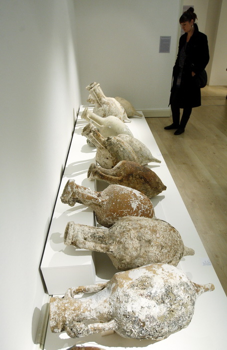 Zagreb, 141010.
Klovicevi dvori.
Otvorenje izlozbe ” Anticki Grci na tlu Hrvatske”
Izlozba Antizki Grci na tlu Hrvatske obuhvaca razdoblje od 12. do 1. st. pr. Kr., odnosno od najranijih posjeta Grka na Grka nasem priobalju