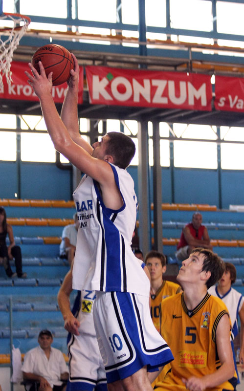 Image 1152731 (auto)