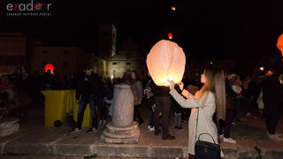 Humanitarni svjetlosni spektakl “Zaželi ljubav” na zadarskom Forumu, 18. veljače 2017. Humanitarni svjetlosni spektakl “Zaželi ljubav” na zadarskom Forumu, 18. veljače 2017.
