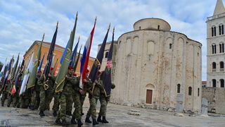 Svečani mimohod postrojbi u povodu proslave 23. obljetnice VRO Maslenica. Foto: Iva Perinčić