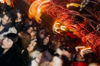 Nipplepeople @ Advent u Zadru – Božićni gramofon na Pijaci