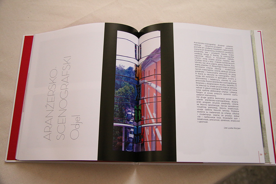 Image 432655 (auto) Image 432655 (auto)