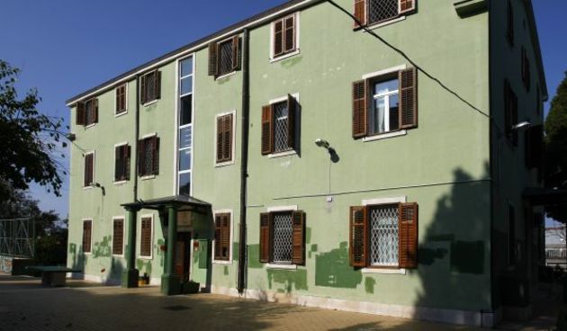 Dječji dom u Puli (Cropix)