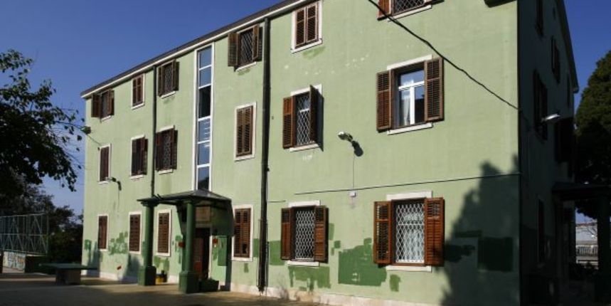 Dječji dom u Puli (Cropix) Dječji dom u Puli (Cropix)