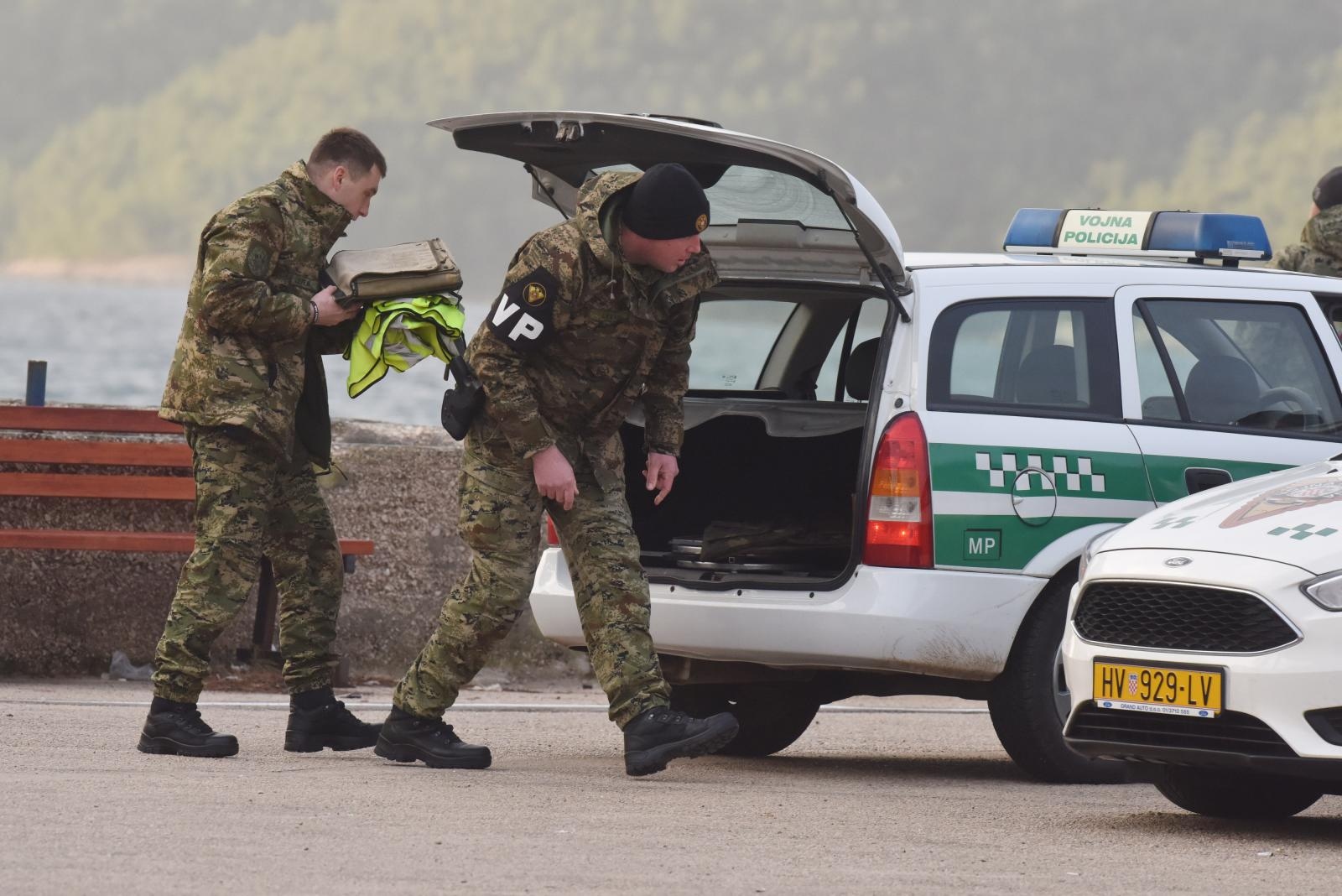 Pronađeno tijelo nestalog pilota i olupina helikoptera