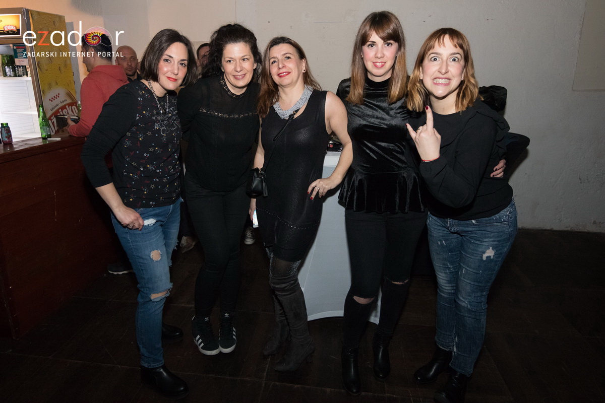 Hladno pivo @ Arsenal Zadar Hladno pivo @ Arsenal Zadar