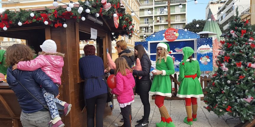 Konzumova božićna akcija za DV Latica Konzumova božićna akcija za DV Latica