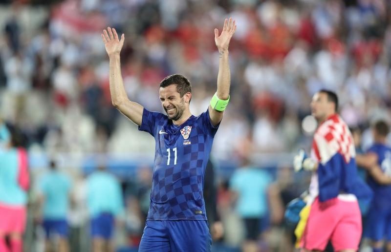 Velika fešta hrvatskih nogometaša i navijača u Bordeauxu nakon pobjede nad Španjolskom 2-1. Photo: Sanjin Strukic/PIXSELL Velika fešta hrvatskih nogometaša i navijača u Bordeauxu nakon pobjede nad Španjolskom 2-1. Photo: Sanjin Strukic/PIXSELL