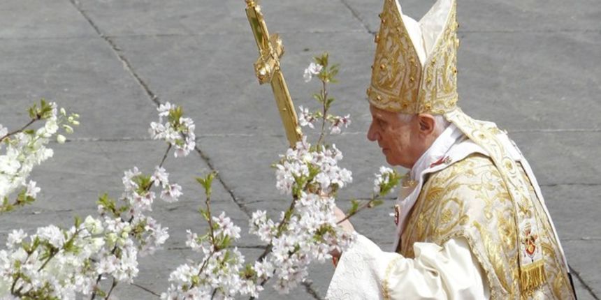 Papa Benedikt XVI, Foto: Reuters Papa Benedikt XVI, Foto: Reuters
