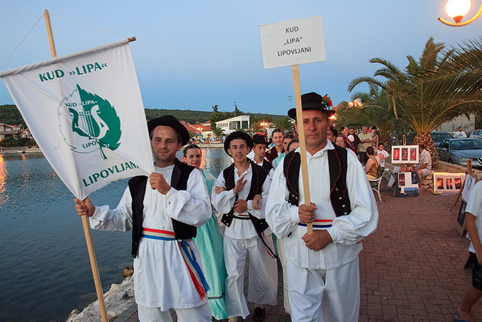 Smotra folklora u Bibinjama