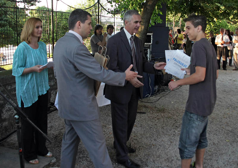 Image 1141245 (auto)