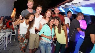 Noštromo bar Vir: Crazy flame night vol #3, foto: Iva Perinčić Noštromo bar Vir: Crazy flame night vol #3, foto: Iva Perinčić