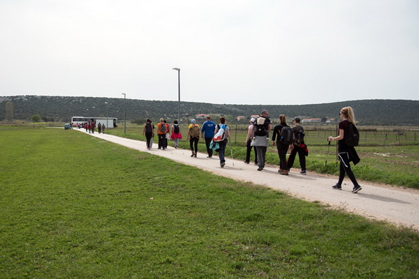 Drugi Planinarski pohod “Hajdemo do Vrane” 2. travnja 2016. Foto: Vinko Pešić