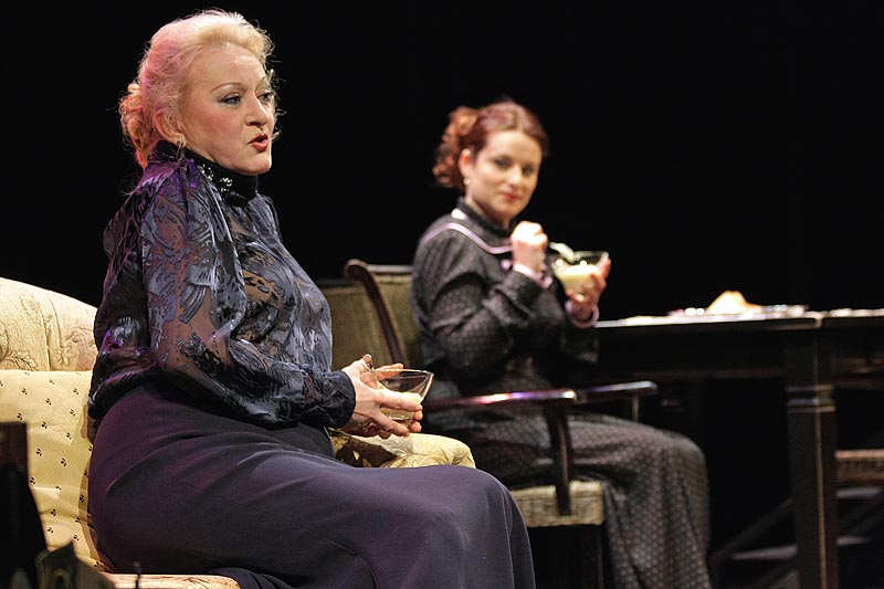 HKK Zadar – Staklena menažerija HKK Zadar – Staklena menažerija