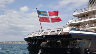 U Zadar uplovio prvi kruzer ove godine