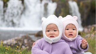 Ponosni mama I tata iz Singapura otvorili su Instagram račun kao način na koji su htjeli pratiti razvoj svojih djevojčica, koje su prijevremeno rođene Ponosni mama I tata iz Singapura otvorili su Instagram račun kao način na koji su htjeli pratiti razvoj svojih djevojčica, koje su prijevremeno rođene