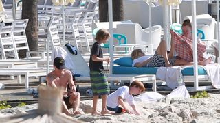 Glumica Julia Roberts u društvu supruga i djece uživa na splitskoj plaži