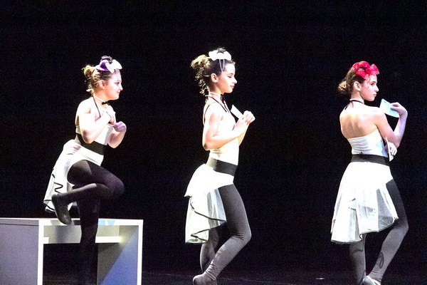 Baletna udruga Pirueta: Broadway, Foto: Mladen Radolović Mrlja Baletna udruga Pirueta: Broadway, Foto: Mladen Radolović Mrlja